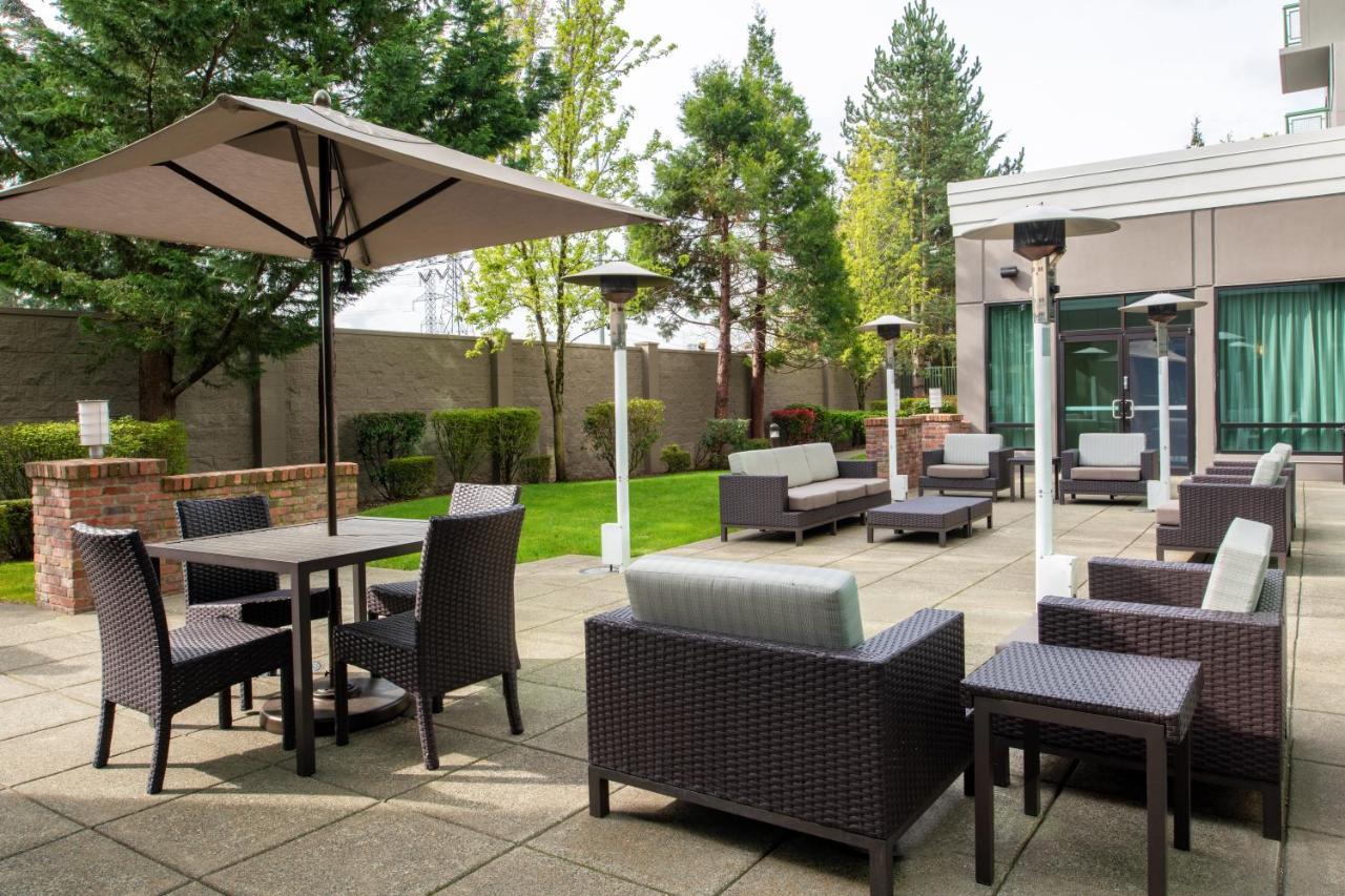 Courtyard By Marriott Seattle Federal Way Hotel Buitenkant foto