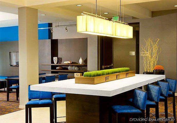 Courtyard By Marriott Seattle Federal Way Hotel Buitenkant foto