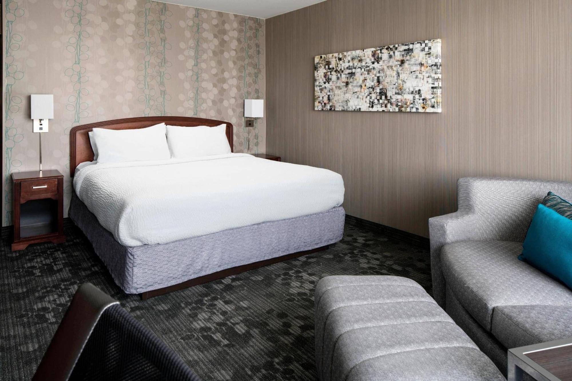 Courtyard By Marriott Seattle Federal Way Hotel Buitenkant foto