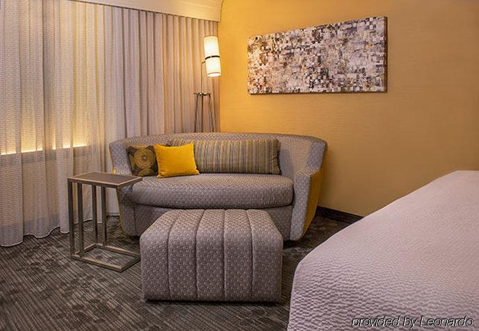 Courtyard By Marriott Seattle Federal Way Hotel Buitenkant foto